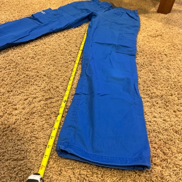 Cherokee blue scrub set - Picture 7 of 11